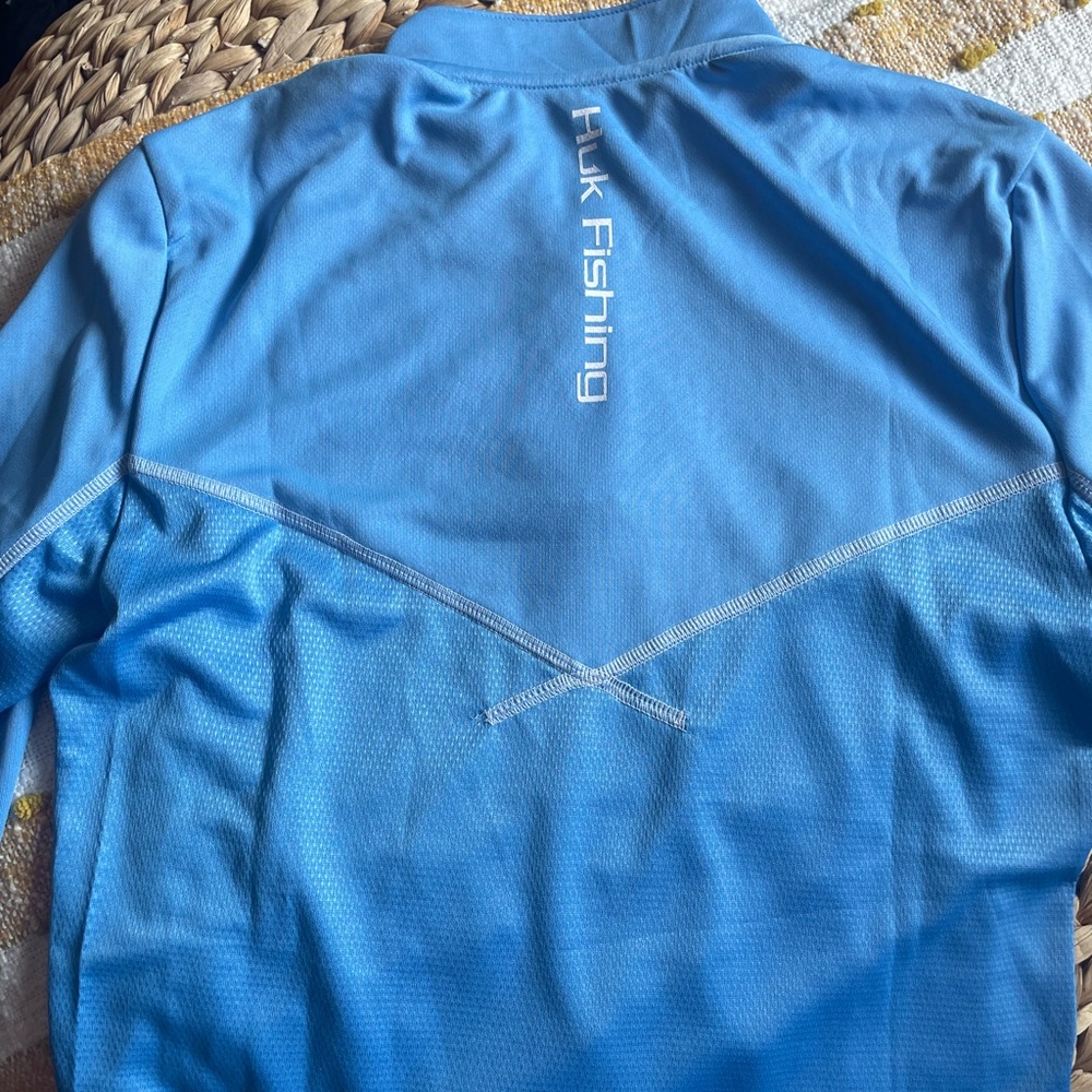 Huk Rash-guard in Light Blue, Women’s NWOT